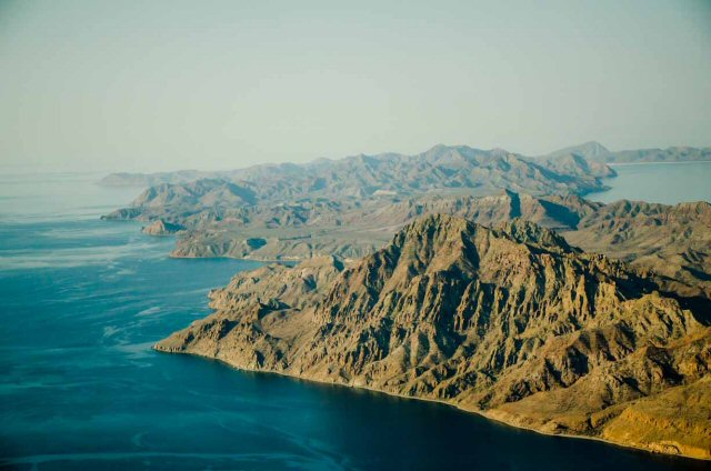 Islands & mountains